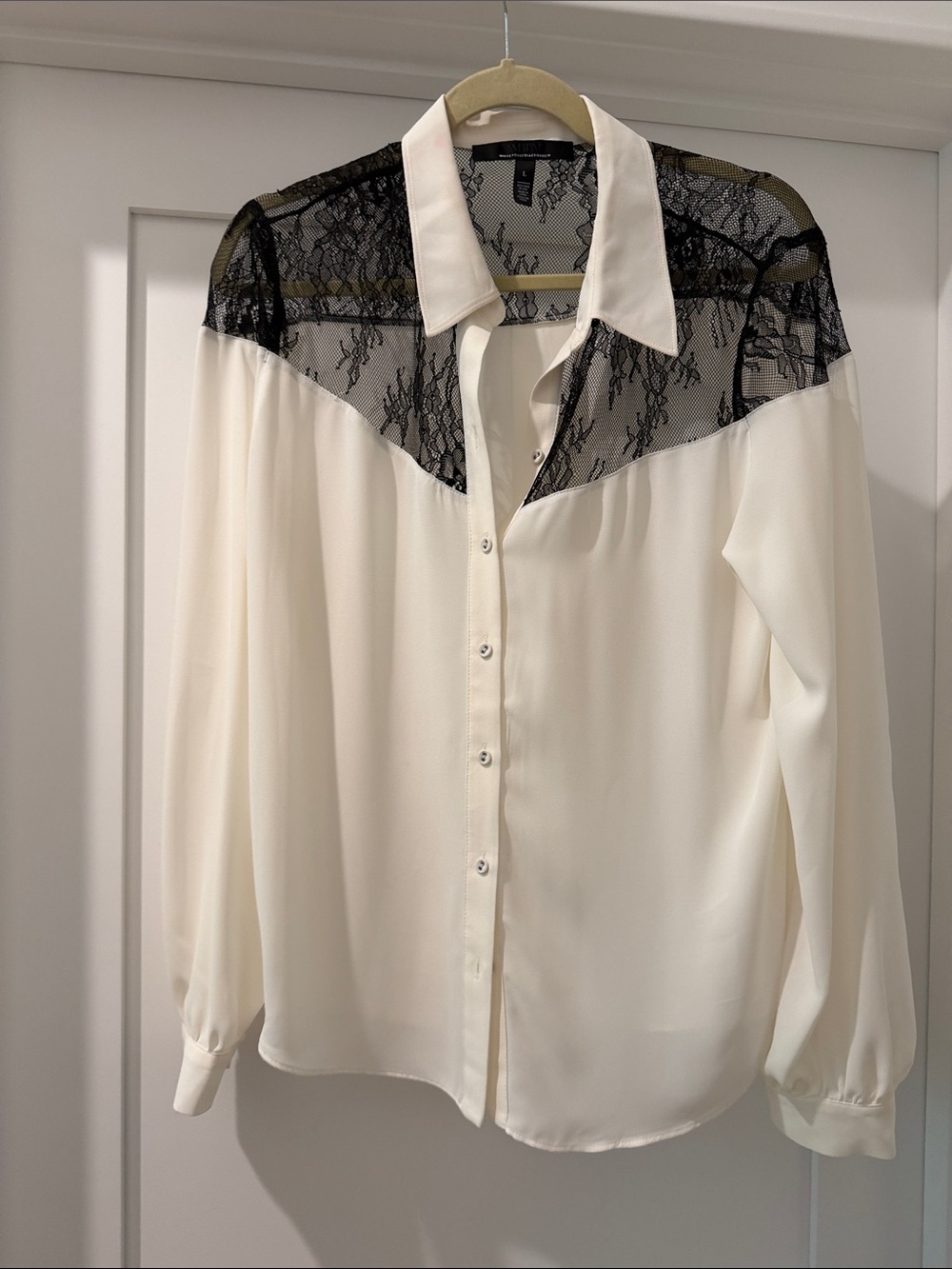 White House Black Market Lace Yoke Ivory Button-Down Blouse